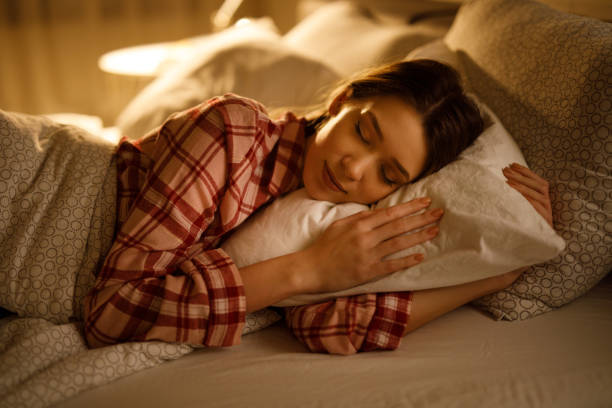 The 5-Hour Sleep Debate Can It Really Be Enough for You? - Zen Routine